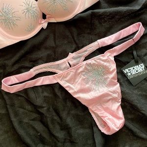 Victoria’s Secret 2011 Limited Edition Swarovski thong